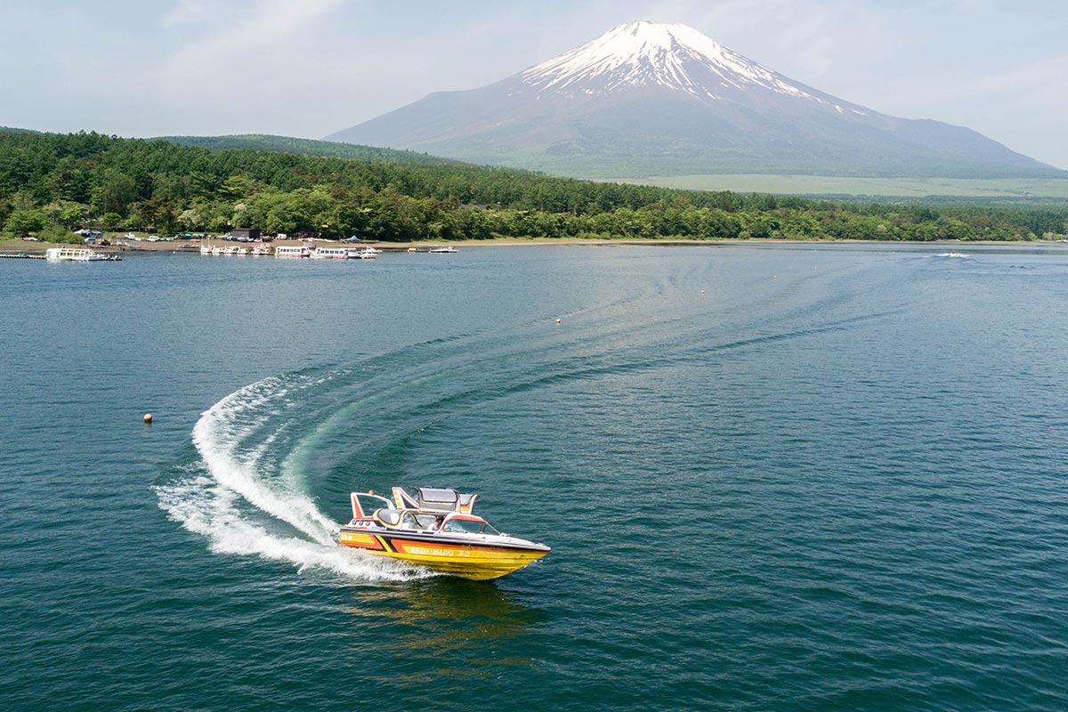 遊覧ボート ご利用案内 ご利用料金 旭日丘観光 アサヒガオカカンコウ 山中湖ドーム船 水陸両用車アーゴ ブラックバスフィッシング ワカサギ釣り モーターボート スワンボート で山中湖を遊びつくそう